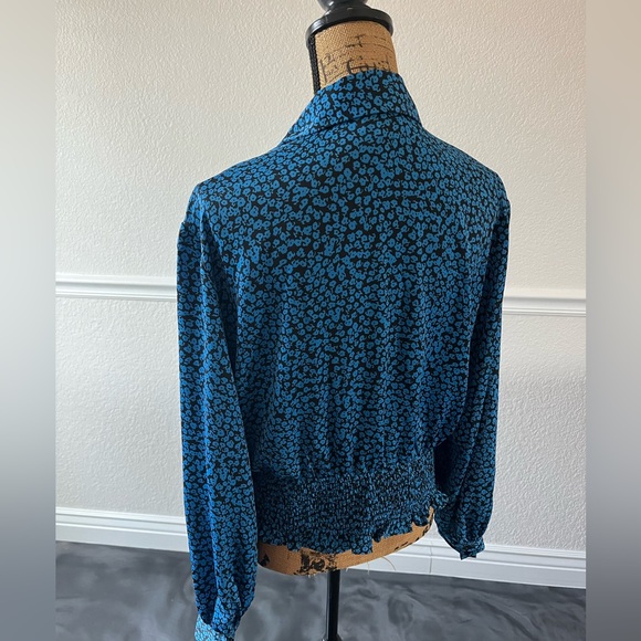Who What Wear Blue Bishop Long Blouson Sleeve Floral Smock Top Size Large - Picture 8 of 10